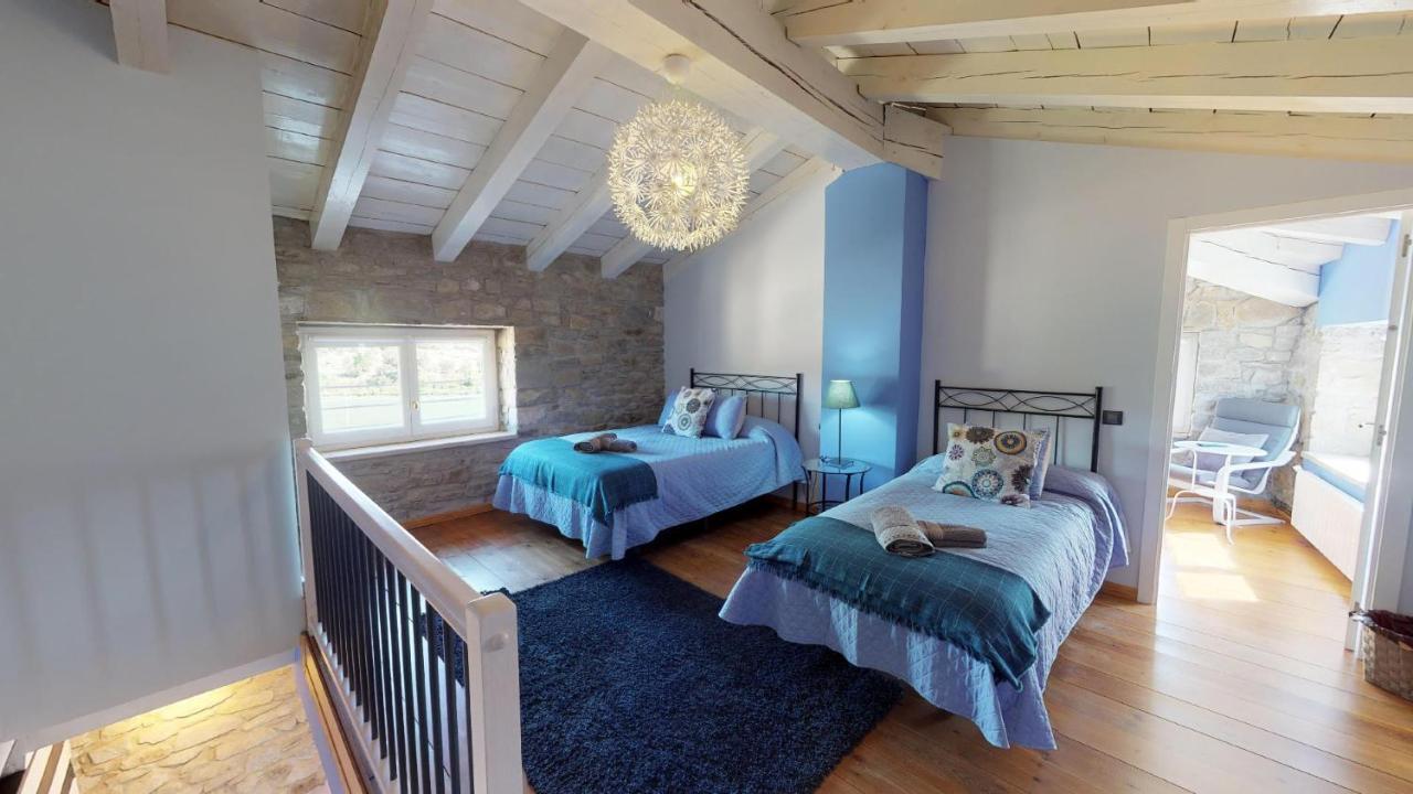 Casa Rural La Abadia-Apartamentos Graus Exterior photo
